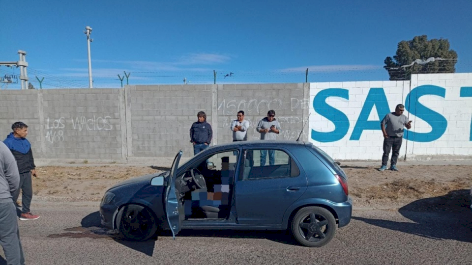 Murió un taxista en su auto tras retirarse por un malestar