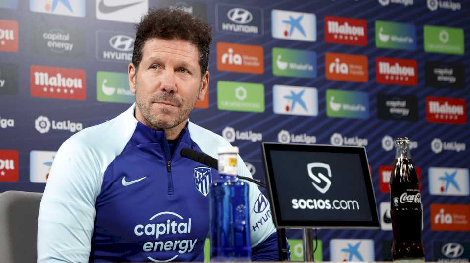 simeone-elogia-a-los-tres-argentinos-campeones-del-mundo-del-atletico