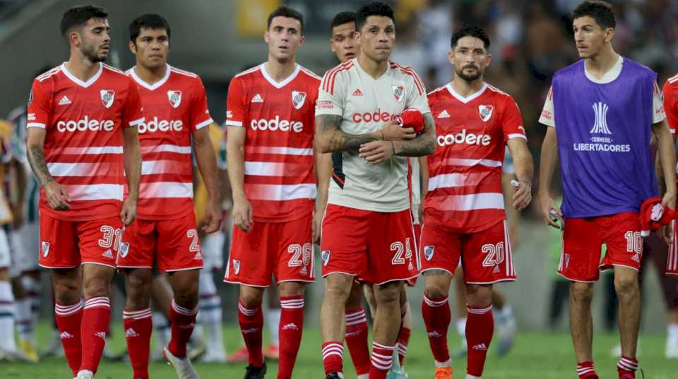 la-calculadora-de-river-en-la-libertadores:-el-complicado-panorama-tras-la-goleada-historica