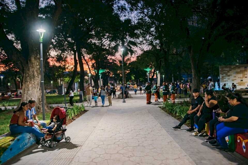 Plaza 25 de Mayo: por el mal tiempo, reprograman las actividades y trasladan el show de Los Cafres y Los Caligaris 