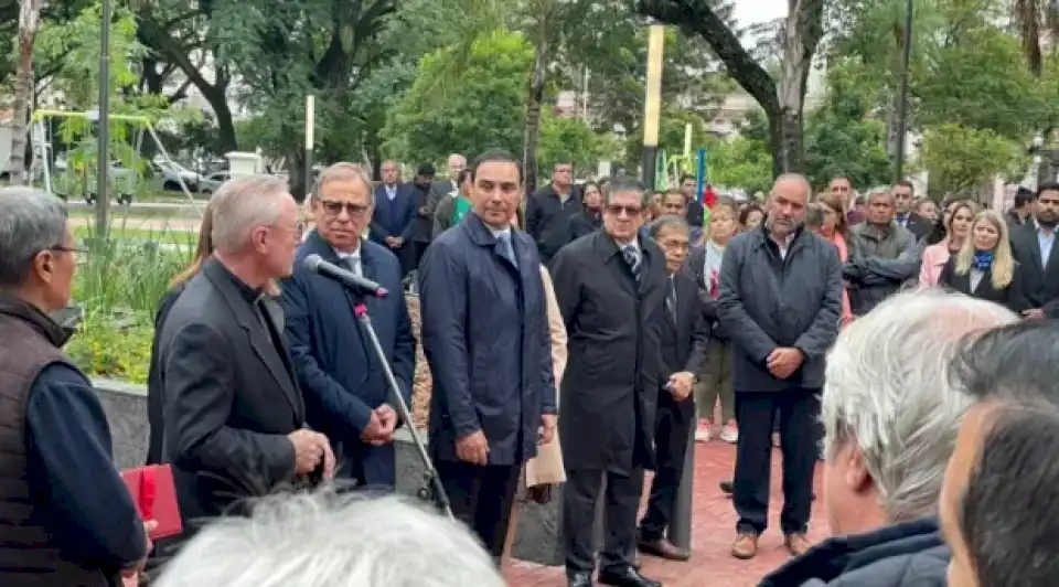 Inauguraron el Monumento a los Muertos por la Pandemia de Coronavirus