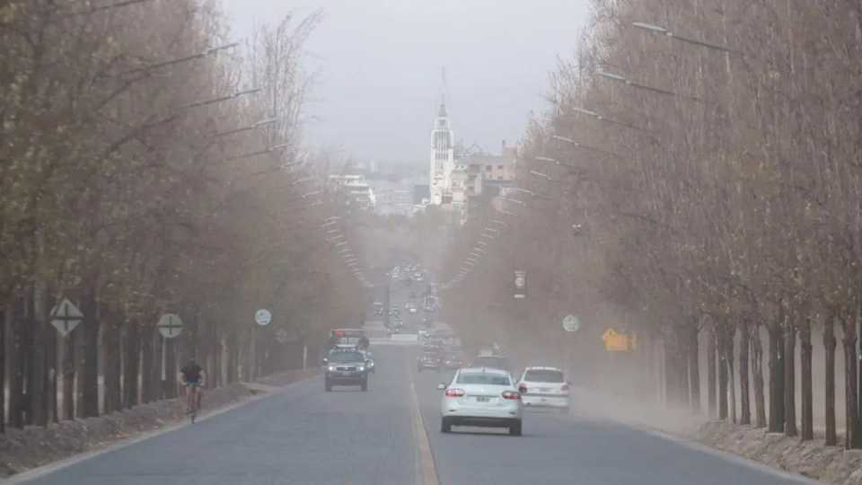 pronostico-del-tiempo-en-mendoza:-probabilidad-de-viento-zonda-para-el-viernes