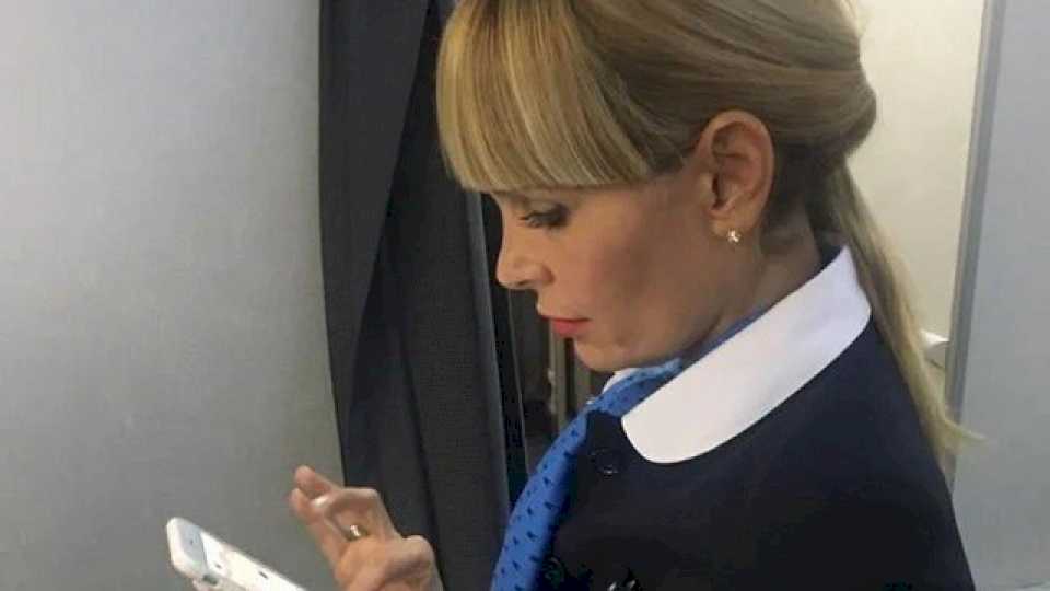 la-azafata-de-aerolineas-argentinas-sigue-detenida:-la-historia-detras-de-la-amenaza-de-bomba