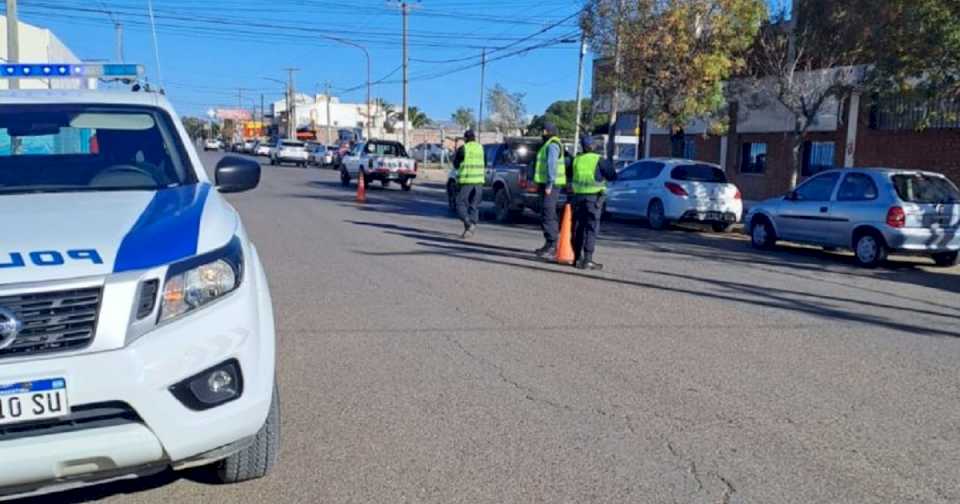 Por los robos en Viedma, controlaron a más de 400 vehículos en diversos operativos