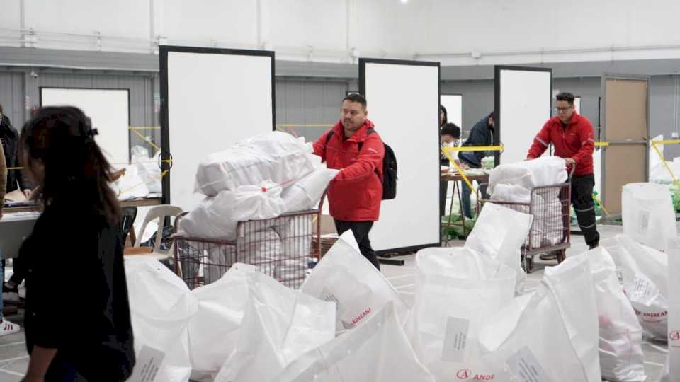 la-junta-electoral-prorrogo-el-plazo-de-entrega-de-mazos-de-boletas-y-votos-testigos