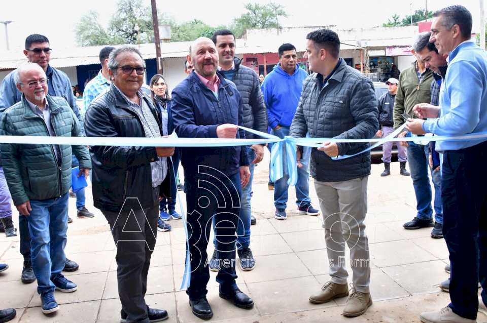 Juárez: Insfrán inauguró refacción del Banco Formosa y nuevos cajeros automáticos