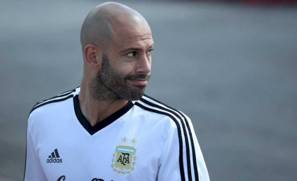 mascherano-y-los-insultos-de-los-hinchas-de-psg-a-messi:-«se-van-a-arrepentir»