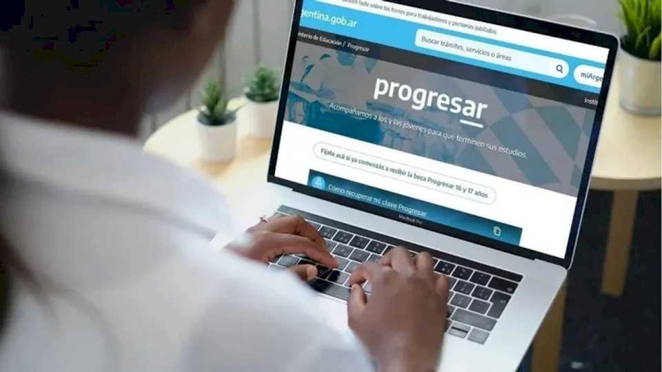 Becas Progresar: cómo será el cronograma de pagos en mayo y cuánto se cobra este mes