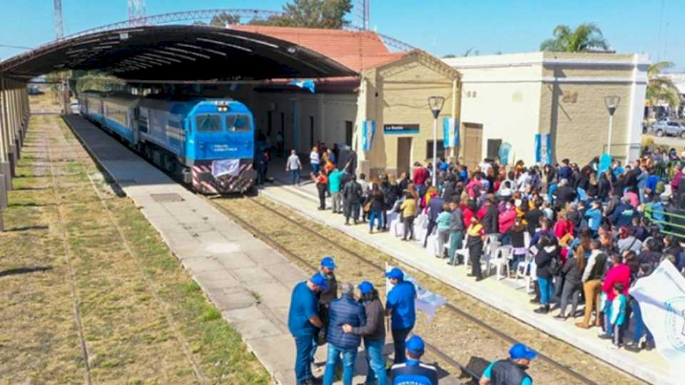 Fernández, Beltrán, Forres y Herrera, entre los 73 pueblos a los que volvió el tren de pasajeros en los últimos tres años