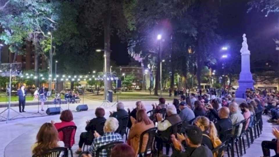 Este fin de semana habrá espectáculos gratuitos en la plaza Independencia