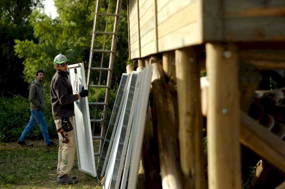 El Islote Curupí, con sistema de energía «limpia»