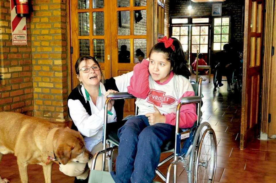 Cariño y respeto para Yésica tras años de maltrato