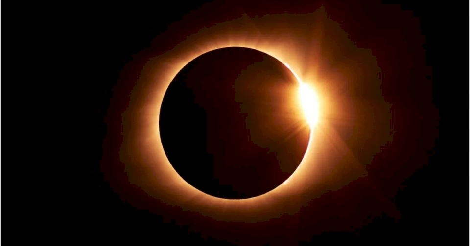 eclipse-lunar-del-5-de-mayo:-a-que-hora-se-podra-observar-en-argentina