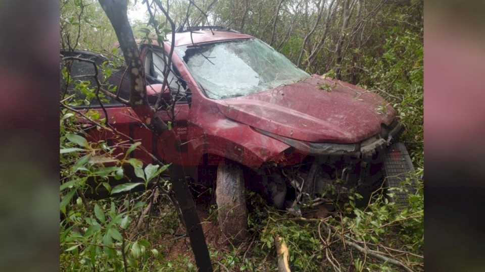 medico-cardiologo-del-bo-los-flores-volco-en-la-ruta-junto-a-su-madre:-hospitalizados-de-urgencia