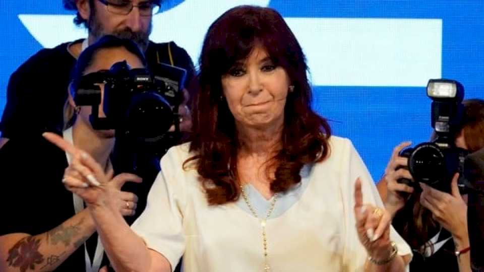 dudas-y-mas-tension-en-el-frente-de-todos-por-la-version-k-de-que-cristina-sera-candidata-a-presidenta