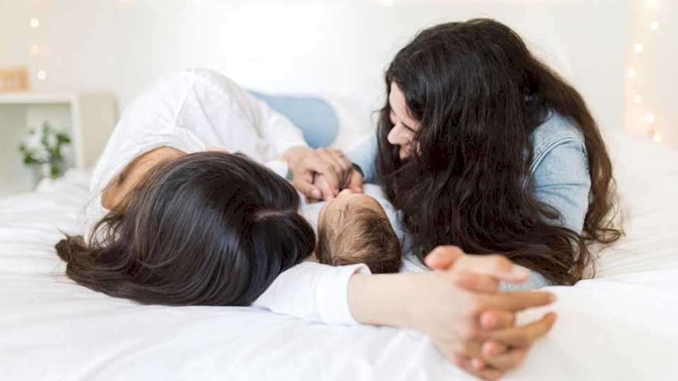 parejas-de-lesbianas-que-viajan-a-barcelona-para-inseminarse-y-luego-sus-paises-no-las-reconocen-como-madres