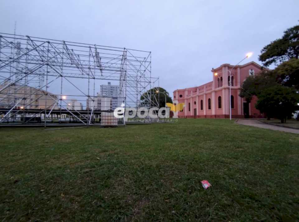 el-mes-de-corrientes-cerrara-con-una-velada de-gala-y-un-festival-para-toda-la-familia