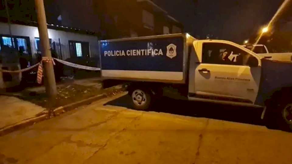 Un jubilado mató de un tiro a su empleada y se disparó en la boca