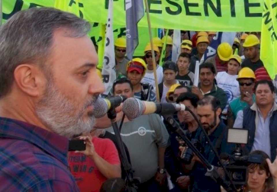 “Falta autoridad y firmeza en la toma de decisiones en favor de los trabajadores”