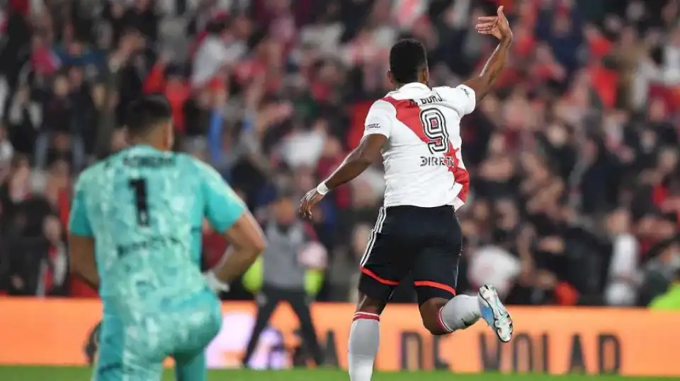 river-se-quedo-con-superclasico-en-un-final-escandaloso