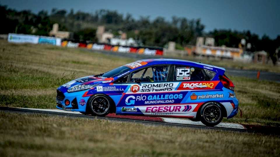 Thiago Martínez terminó cuarto en la Clase 2 del TN y sigue de cerca la pelea del campeonato