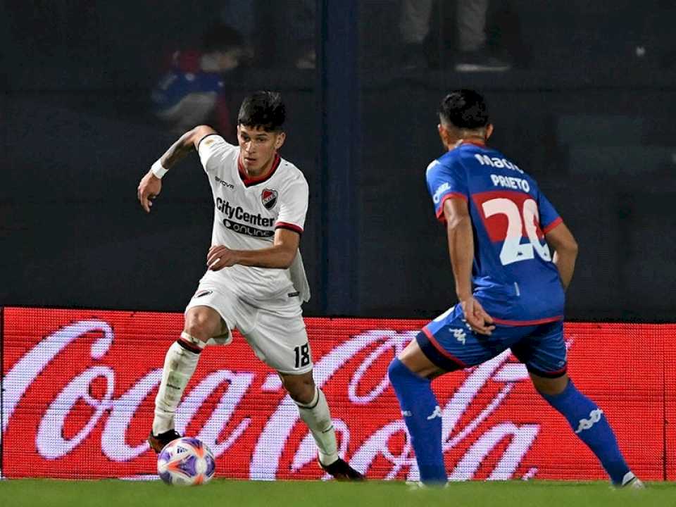 El pibe Brian Aguirre estuvo intratable y hubo varios futbolistas que tuvieron un buen partido