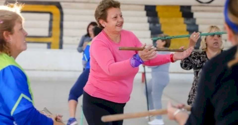 Gimnasio gratuito para adultos mayores en Capital