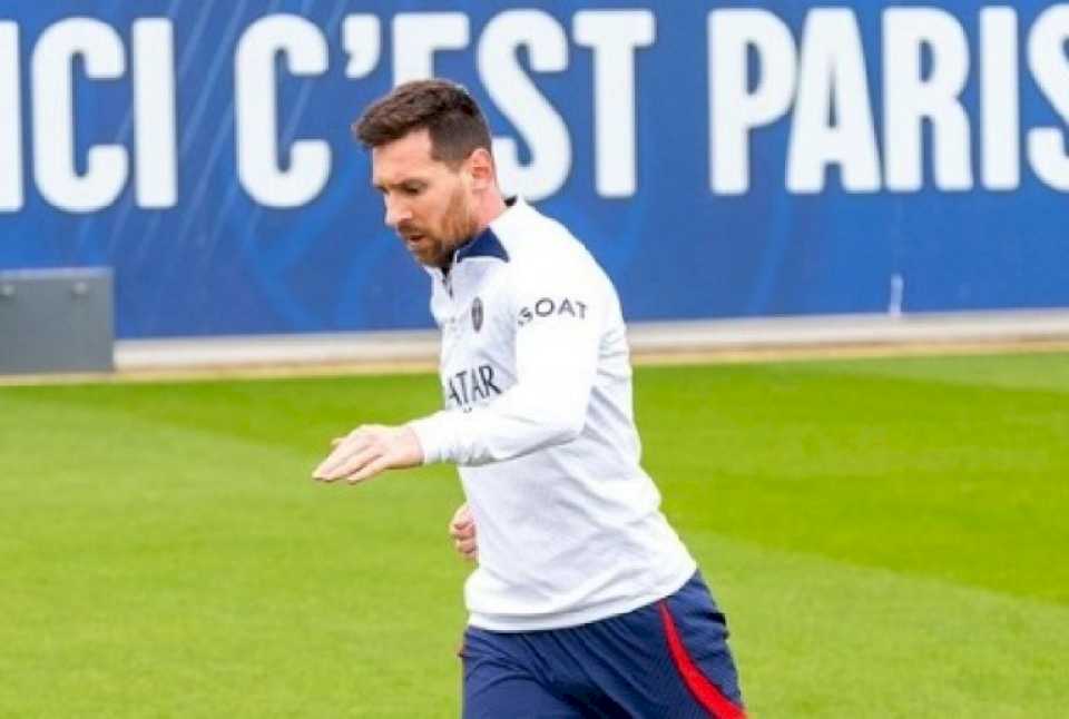 messi-volvio-a-los-entrenamientos-del-psg,-tras-su-pedido-de-disculpas-por-el-viaje-a-arabia-saudita