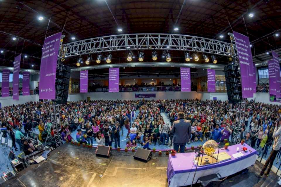 7000 mujeres participaron del Mate Bingo en Ushuaia