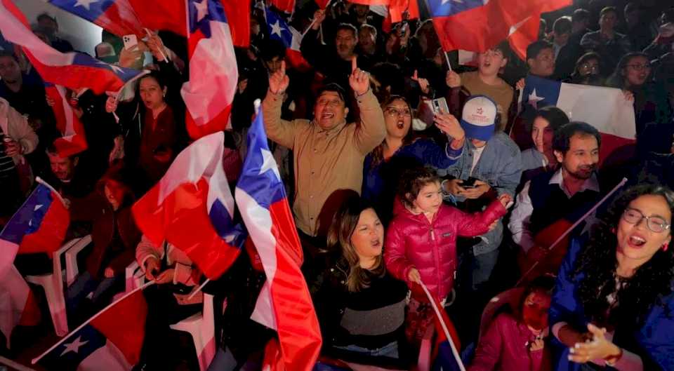 chile:-duro-golpe-para-boric,-la-ultraderecha-arraso-en-la-eleccion-de-constituyentes