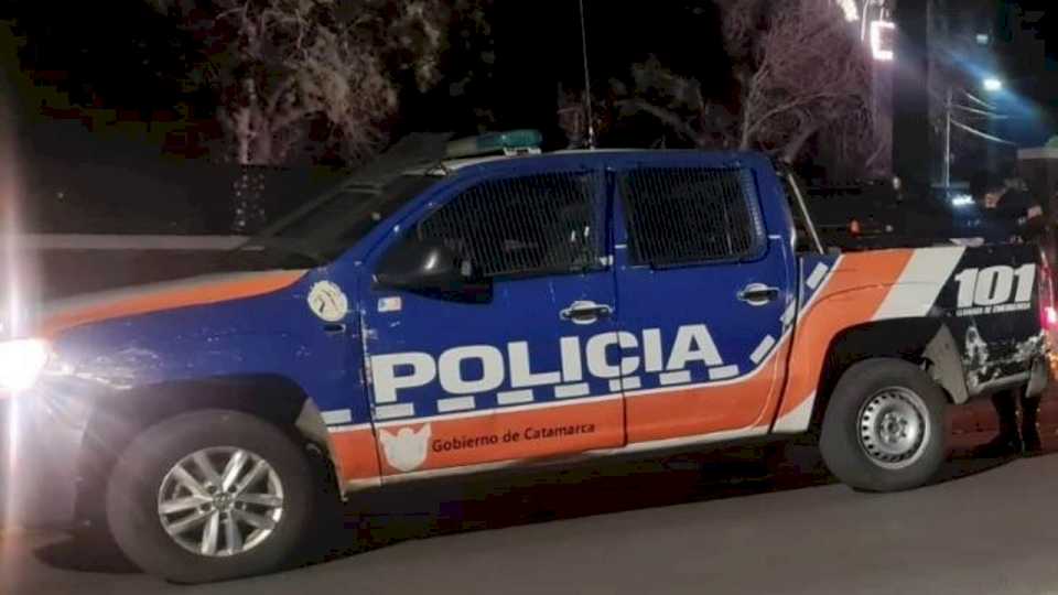 dos-policias-agredidos-y-heridos-tras-la-detencion-de-un-joven