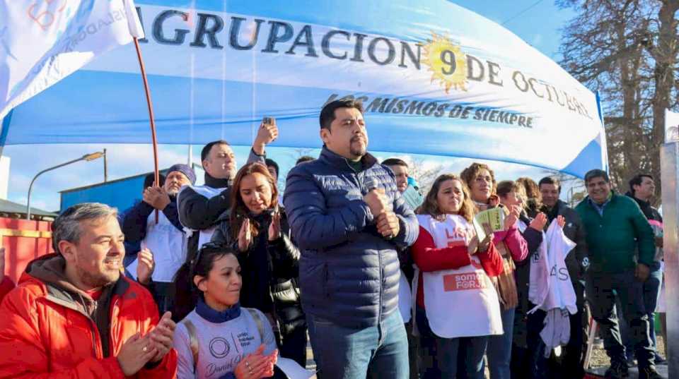 “Tolhuin tiene que estar en el lugar que merece con todos los vecinos incluidos”