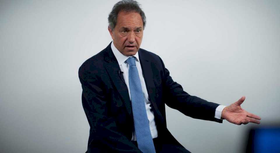 Scioli ratificó su precandidatura presidencial y anticipó que su fórmula “va a ser federal”