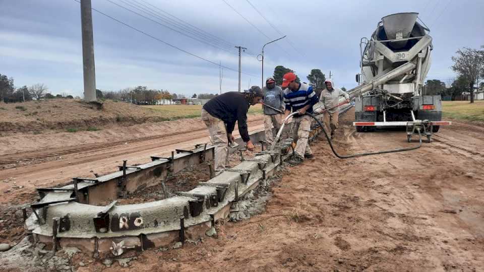 Metileo: Avanza la construcción del Boulevard «Héroes de Malvinas»