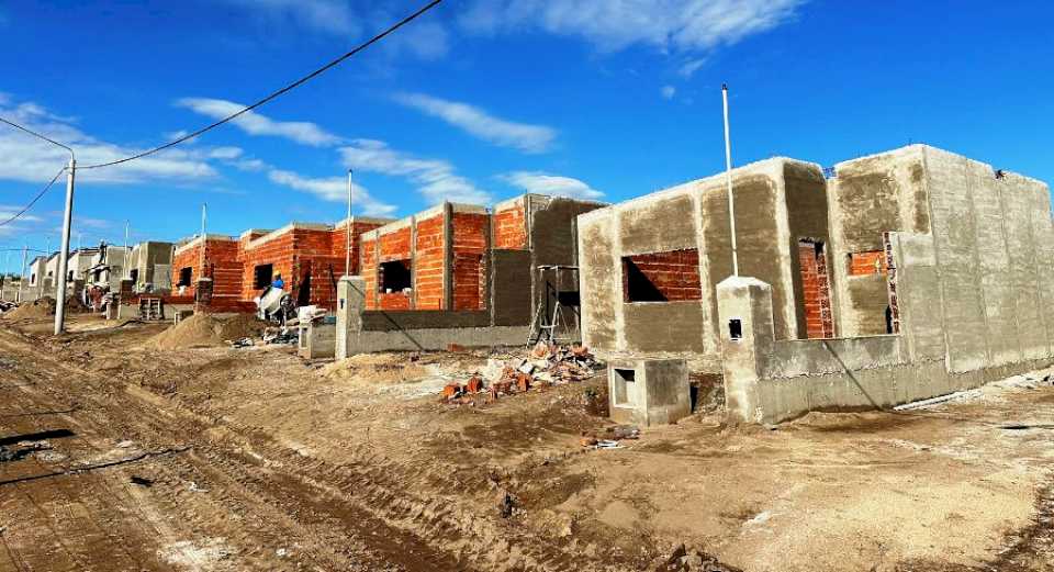 Plan Mi Casa 2: licitaron otras 80 viviendas para Santa Rosa