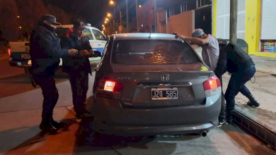 Lo buscaban por tentativa de robo y cayó en un control