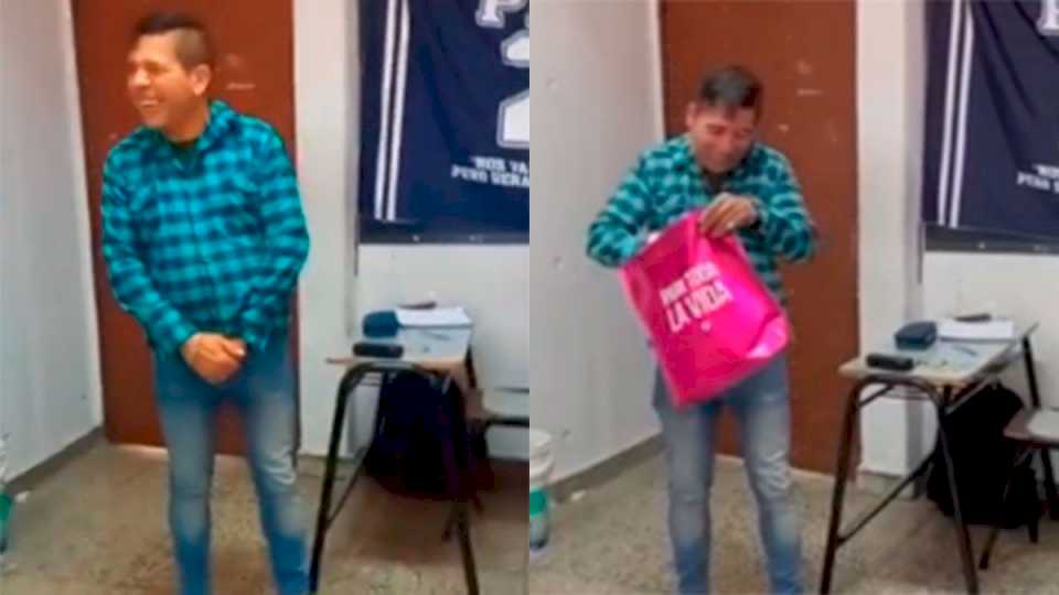 estudiantes-sorprendieron-a-un-profesor-con-un-regalo-especial-y-su-respuesta-se-hizo-viral