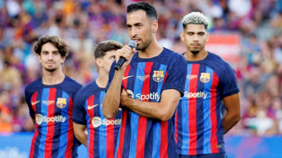 las-mejores-imagenes-de-la-carrera-de-sergio-busquets-en-el-fc-barcelona