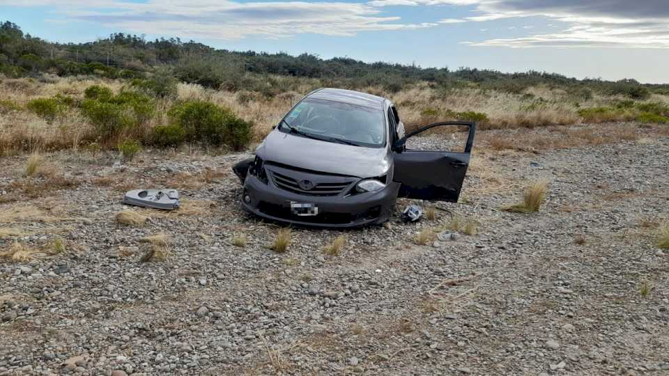 dos-mujeres-murieron-en-un-tragico-accidente-sobre-la-ruta-3,-cerca-de-camarones