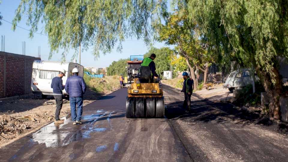 avanzan-las-obras-viales-en-el-barrio-formaggia-de-ciudad