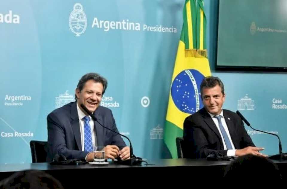 Brasil confirmó que negocia con Sergio Massa un acuerdo para financiar importaciones y aliviar al Banco Central