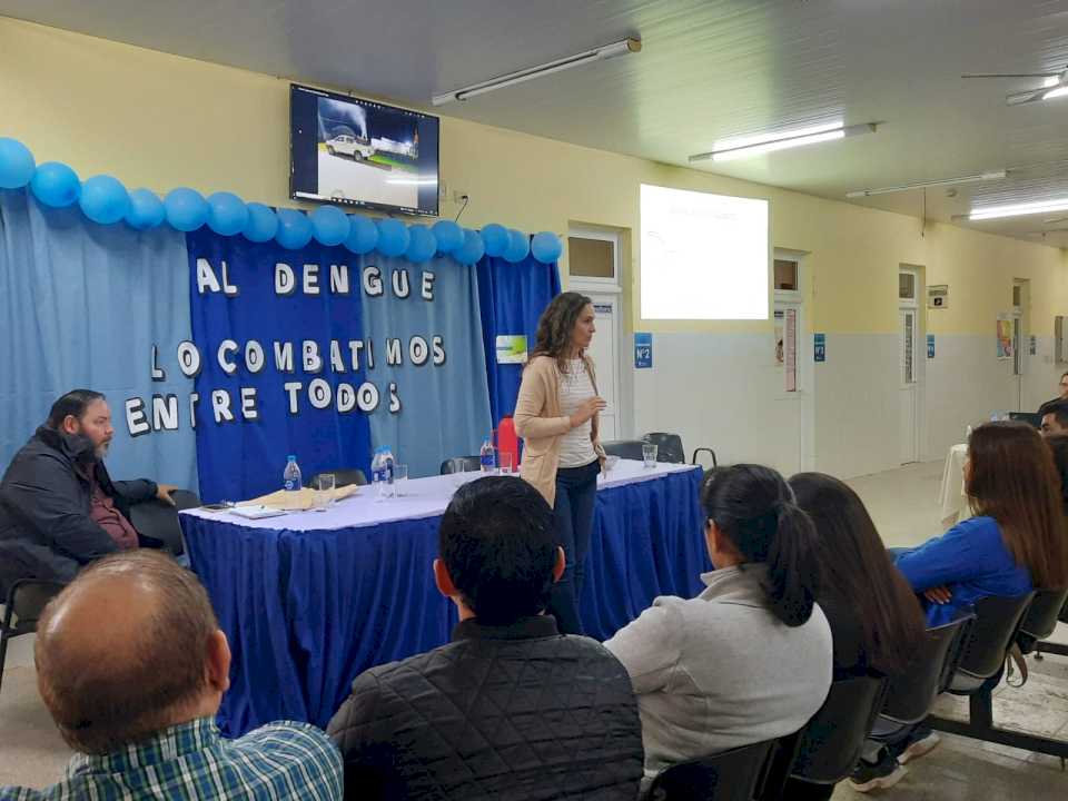 Comandante Fontana: definieron nuevas acciones contra el dengue y chikungunya