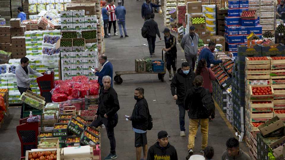 el-mercado-central-acordo-precios-fijos-para-frutas-y-verduras-por-30-y-90-dias