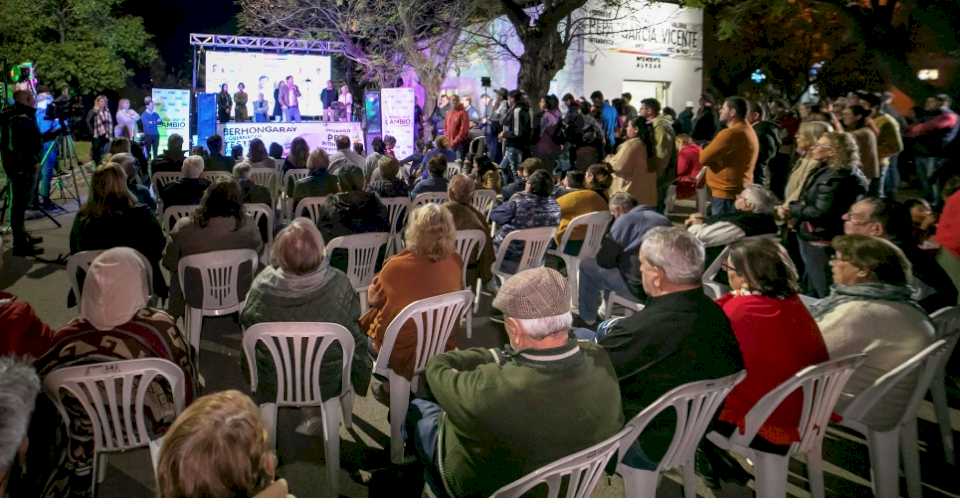 Jubilados del recálculo: Berhongaray promete resolver su situación