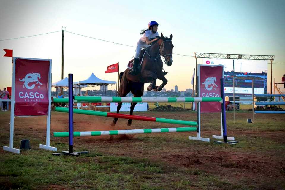 pasion-y-destreza,-gran-torneo-hipico-en-costa-sur