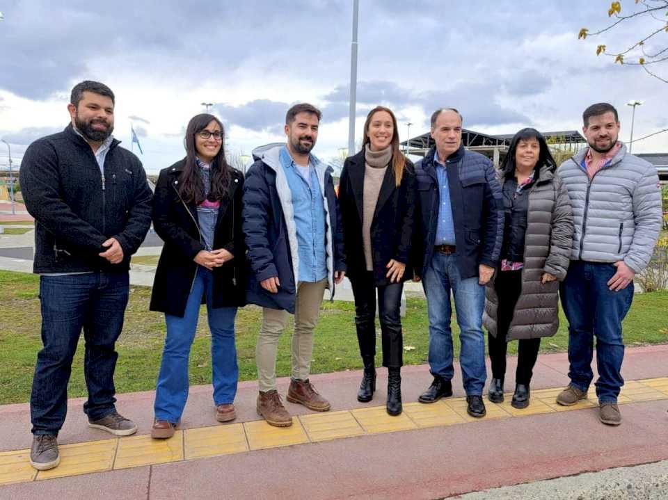 María Eugenia Vidal llegó a Ushuaia en apoyo a la fórmula Blanco-Frigerio