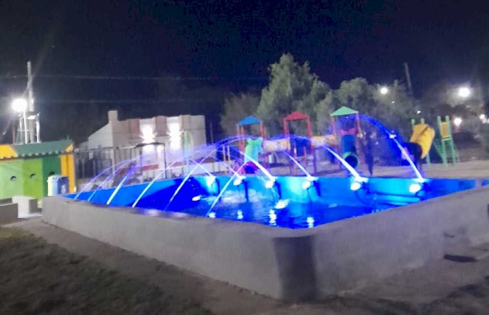 Nueva fuente en el Parque Recreativo de Metileo