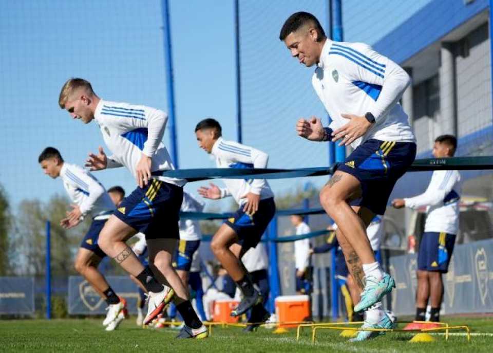 rojo-volvio-a-entrenarse-con-el-plantel-y-langoni-hizo-futbol