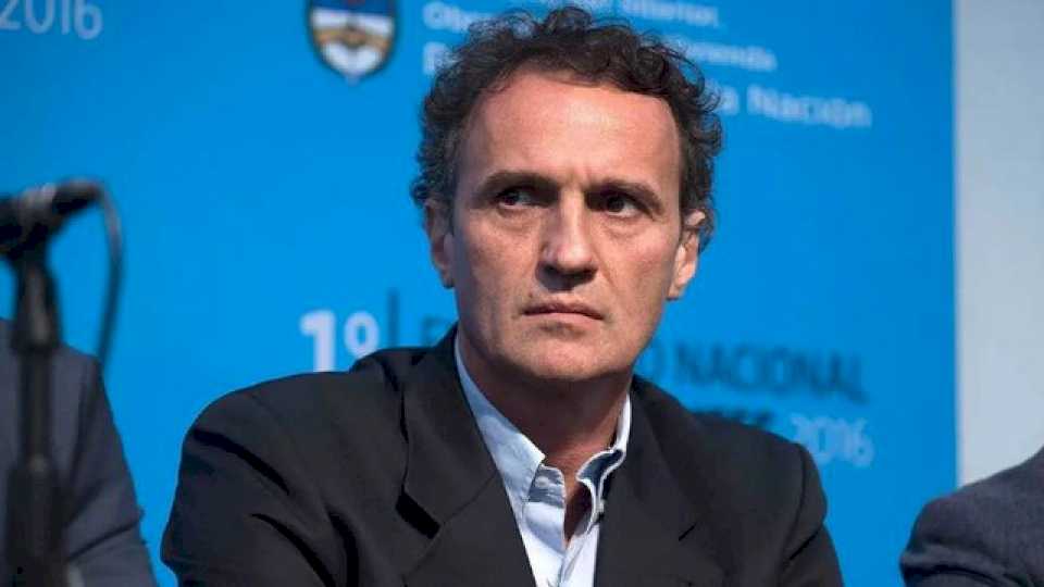 Katopodis: «La principal tarea del FdT es traer uno de cada tres votos que tiene Milei»