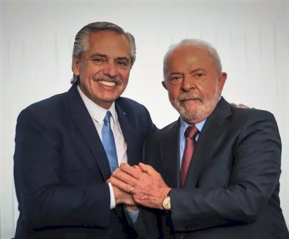 alberto-fernandez-se-reune-este-martes-con-lula-da-silva-en-brasilia